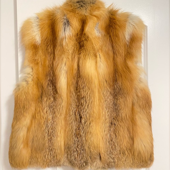 This is a Henig furs: fur for four generations vest jacket - Picture 2 of 2